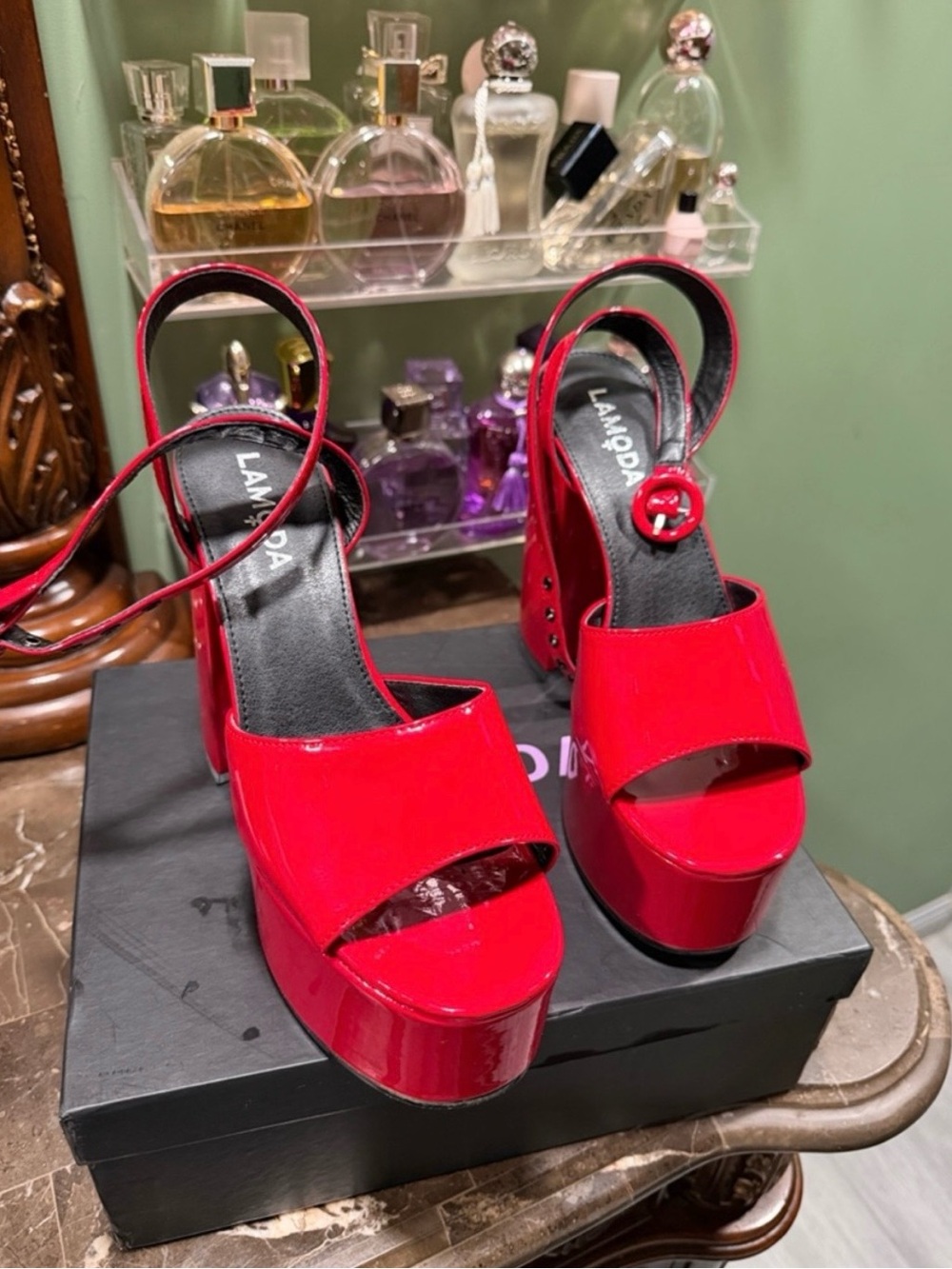 Moda Red Patent Platform Heel Sandals